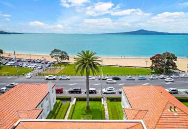 4/105 Tamaki Drive_2