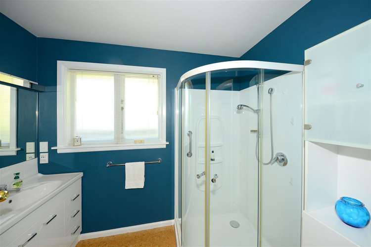 22 Ambleside Drive Burnside_17