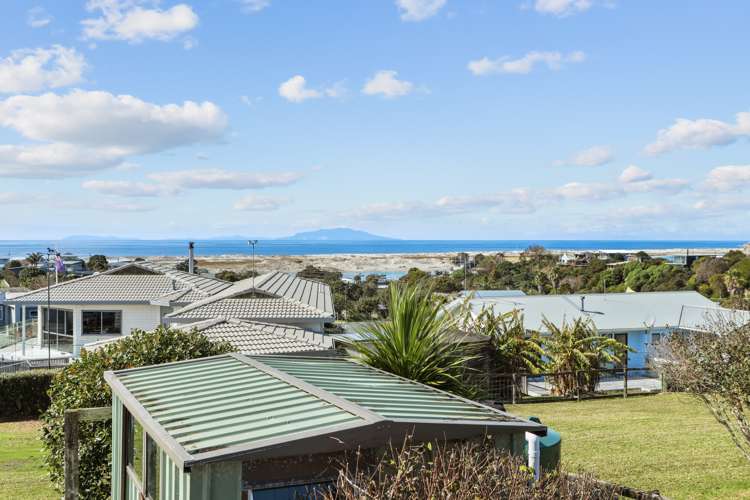 18 Cullen Street Mangawhai Heads_16