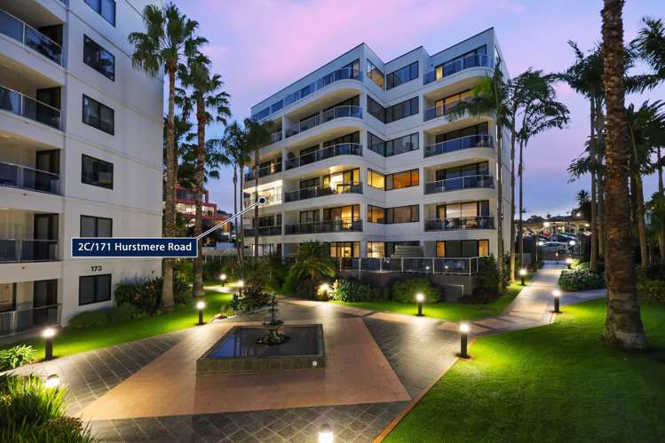2C/171 Hurstmere Road Takapuna_48