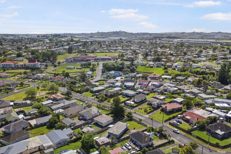 57 Cobham Crescent Otara_26