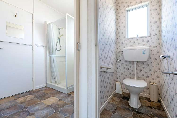 684 Childers Road Elgin_15