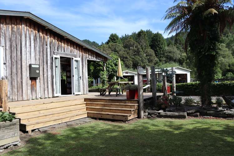1653 Mokau Road Uruti_23
