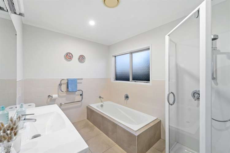 232a Centreway Road Orewa_24