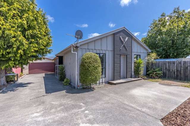 679 Main North Road Belfast_1