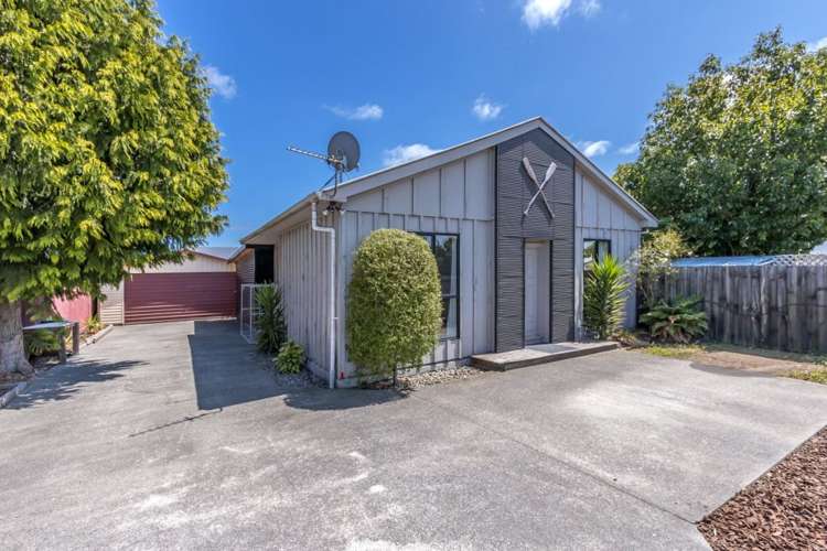 679 Main North Road Belfast_1