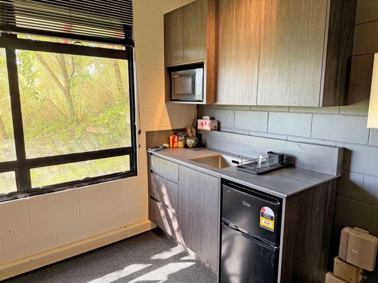 Unit 1/36 Thackeray Street Hamilton Central_4