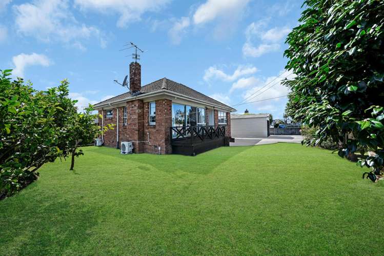 97 Russell Road Manurewa_3