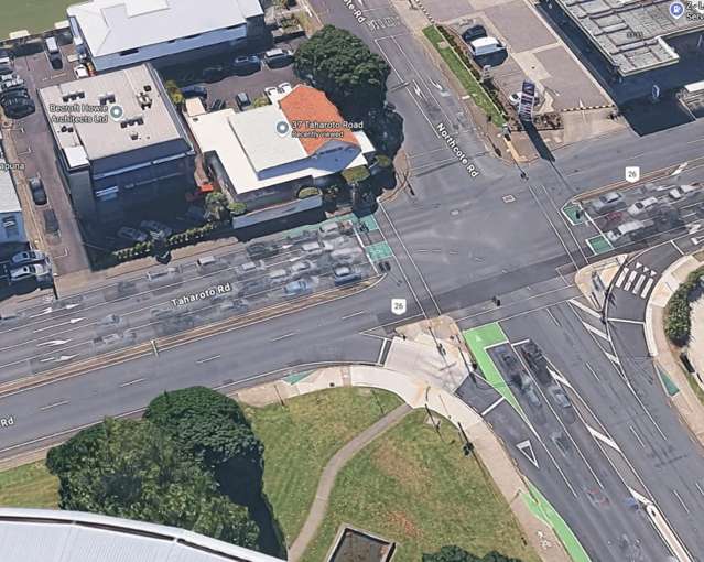 37 Taharoto Road Takapuna_1