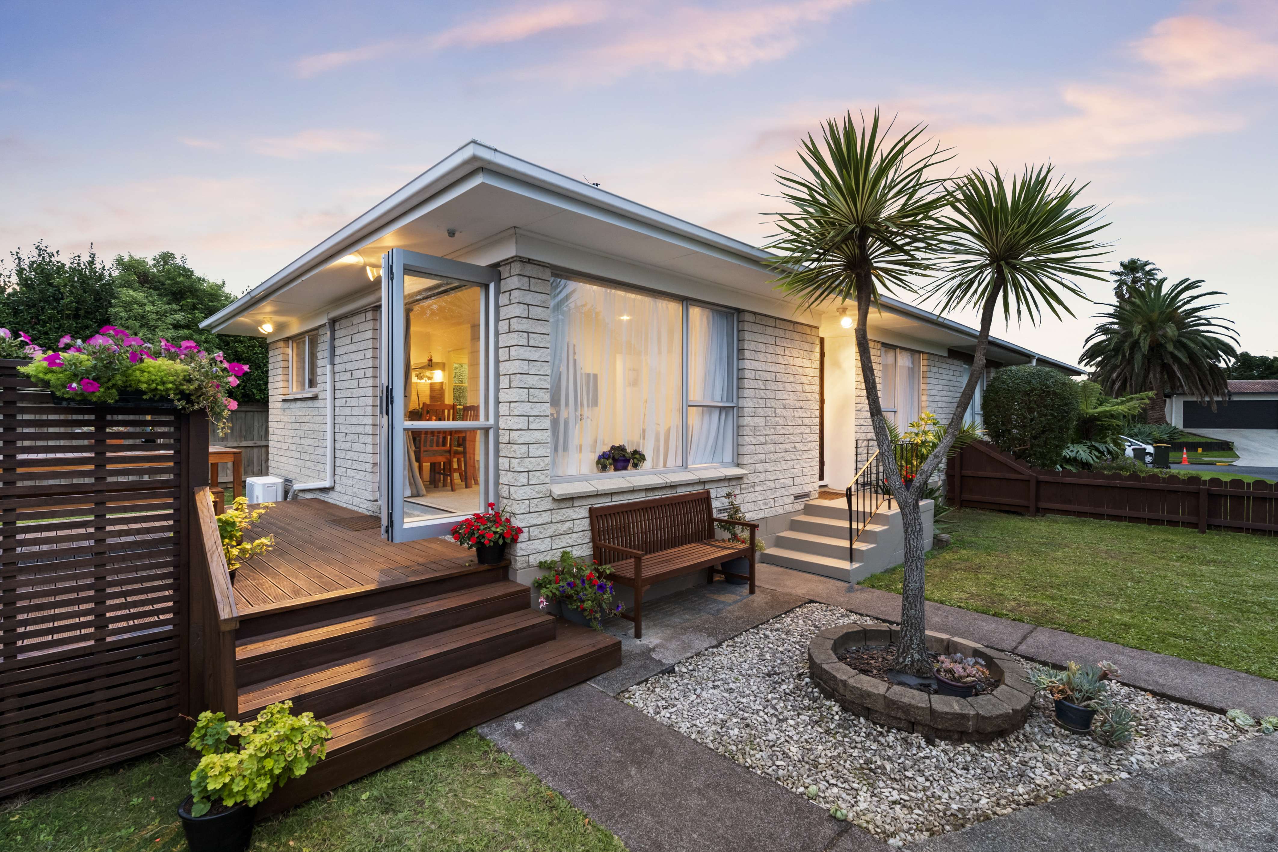 Houses for sale in Sunnyhills, Manukau City