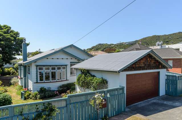 6 Tringham Street Karori_1