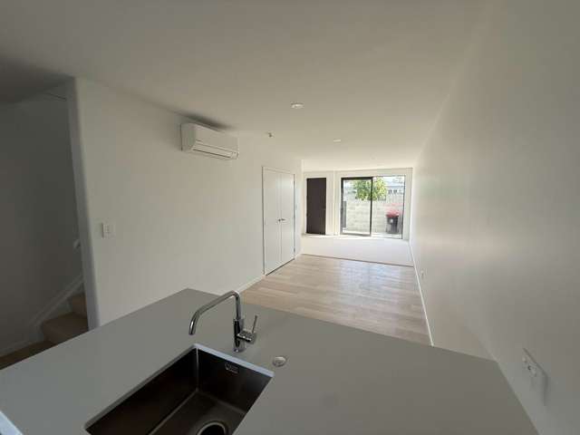 Landview Road Parkvale_3