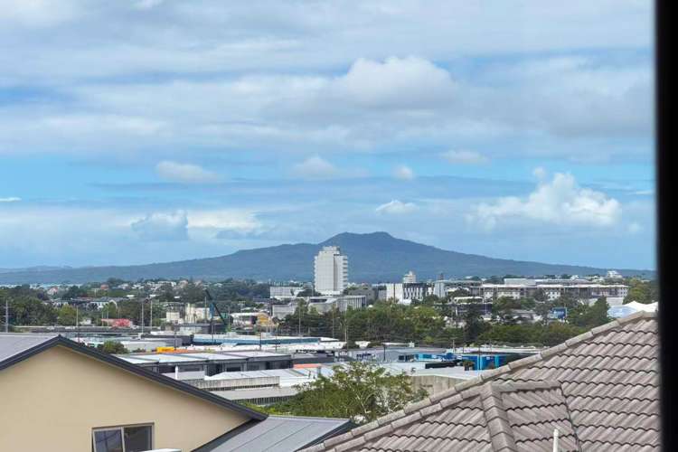 1/184 Chivalry Road_3