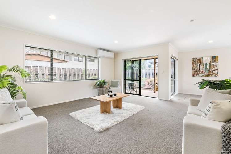 30a Centreway Road Orewa_2