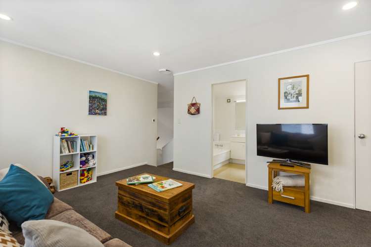 11 Warren Avenue Three Kings_15