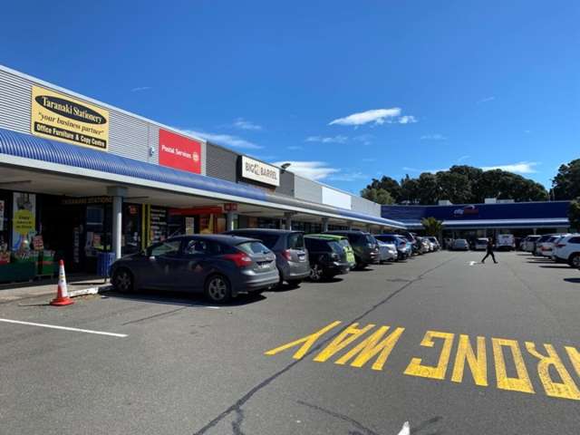 Unit 29, 4 Egmont Street New Plymouth_2