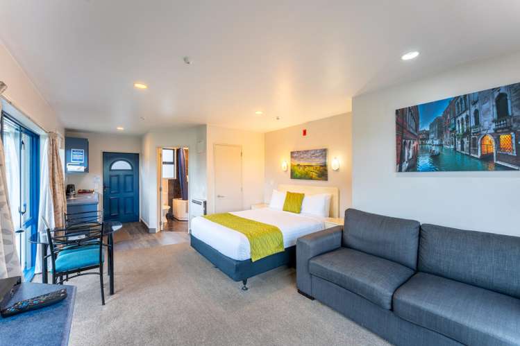 50-52 The Bay Hill Timaru_13