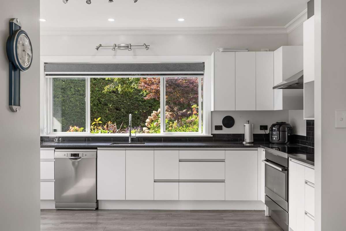 236 Hot Springs Road_2