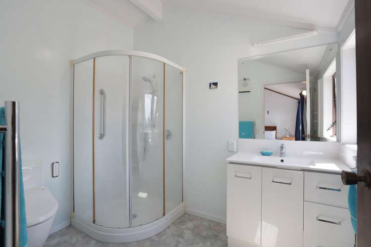 1/246 Titirangi Road Titirangi_11