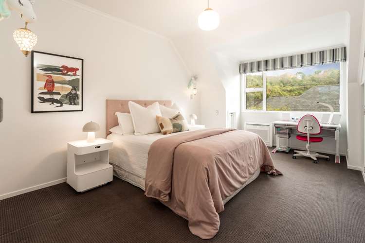 64 Friend Street Karori_17