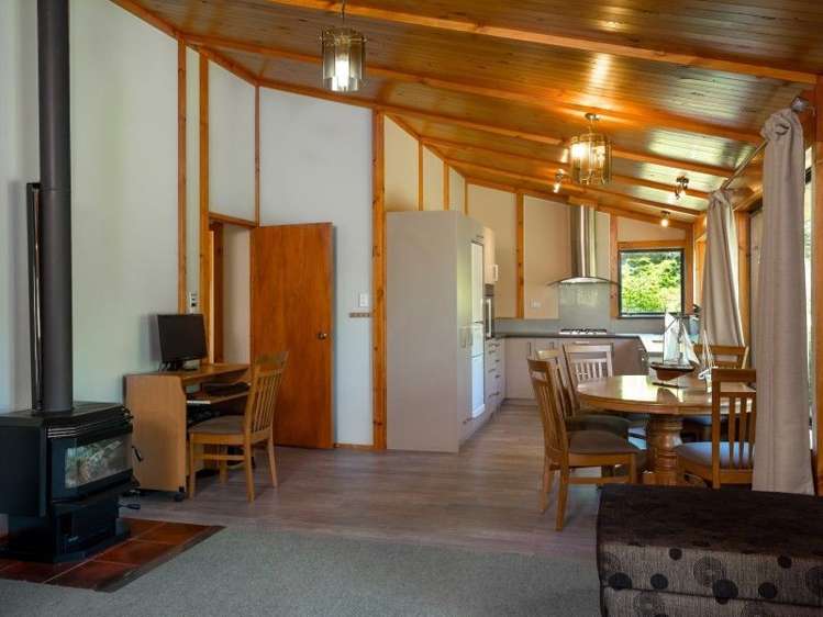 3 Gibsons Road Kaituna_13