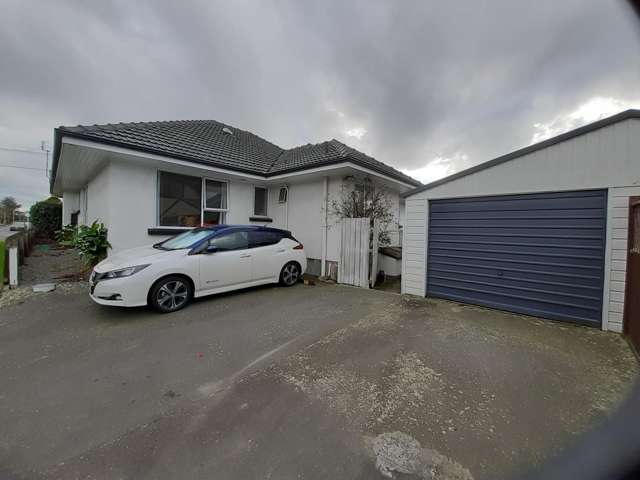 87 Middleton Road 1562_1