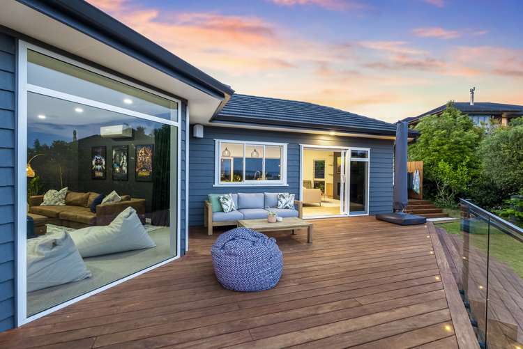 6 Dorchester Place Orewa_21