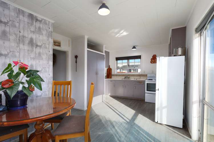 2/120 Nayland Road Stoke_6