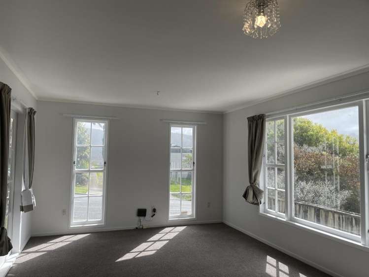 121 Holborn Drive 1350_1