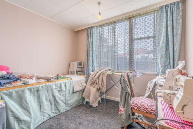 105 Avenal Street Avenal_17