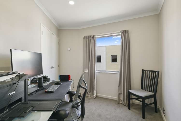 71/305 Evans Bay Parade Hataitai_12