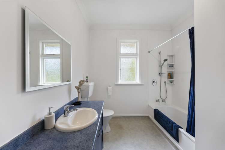 25 Riselaw Road Calton Hill_14