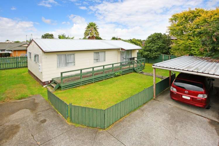 2/11 Justamere Place Manurewa_0