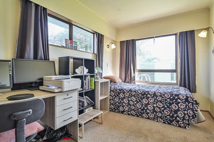 1422 Woodstock Avenue Mayfair_9