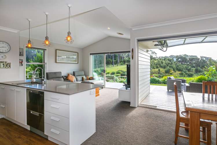 1840 Tiki Road Coromandel_14