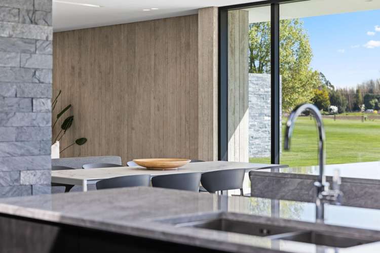 400 Pound Road Yaldhurst_13