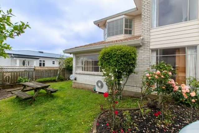 25b King George Avenue Epsom_2