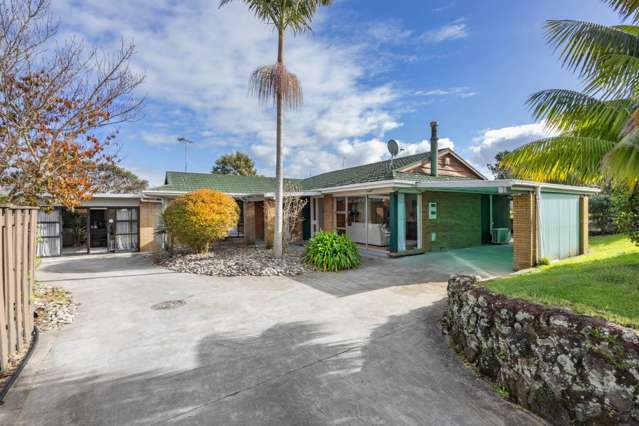 Urgent Sell! Legal Home + Income on 910 m² Land !