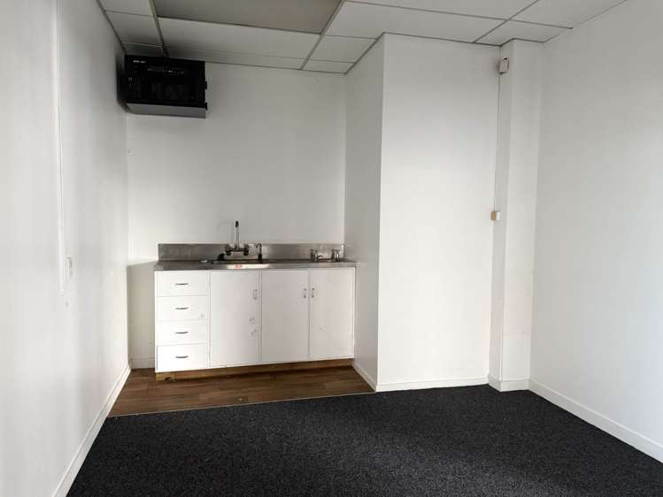 Shop 60/254-266 West Coast Road Glen Eden_7