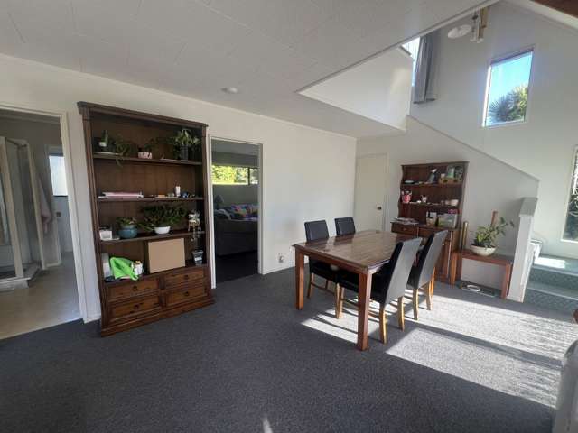 16 Garden Grove 1114_3