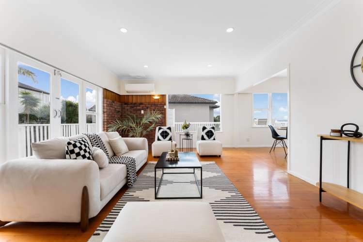 1/113 Coronation Road Hillcrest_2