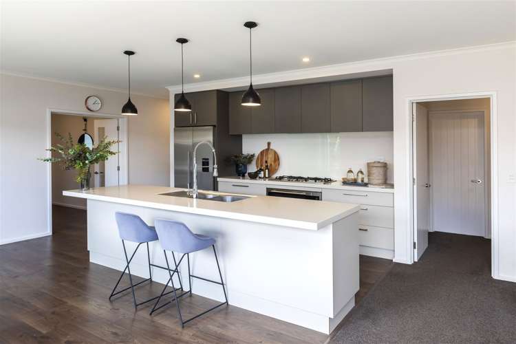 219 Cavendish Road Casebrook_5