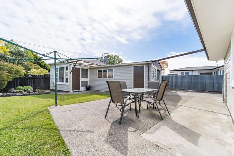 28 Karamea Crescent Kelvin Grove_21