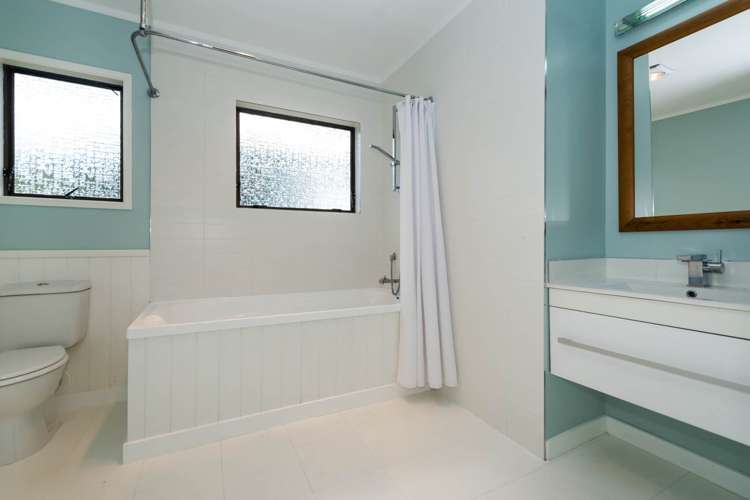 48 John Downs Drive Browns Bay_11