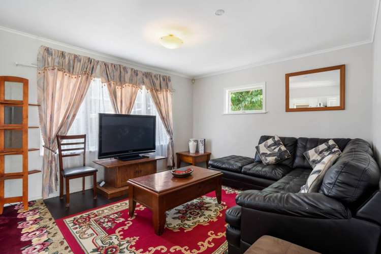 57 Wedgwood Avenue Mangere East_6