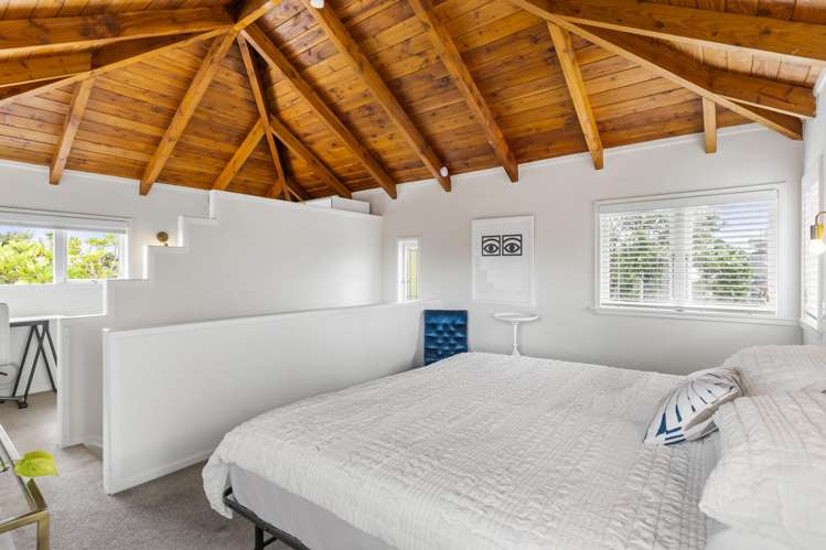 2/23 Seaview Avenue Northcote_6