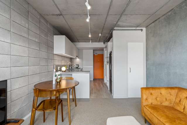 14/28 Martin Square Te Aro_4