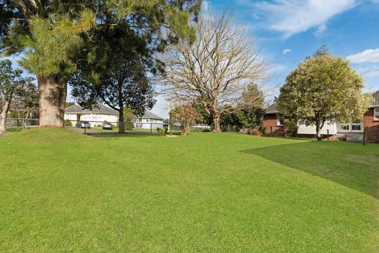 44 Gilbert Road Otara_22