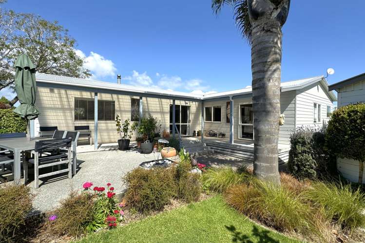 241C Cowell Street Kawhia_25