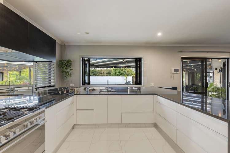1216 Egmont Road_4